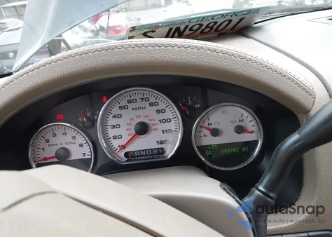 2005 Ford F-150 Lariat/Xlt from USA, damaged, VIN 1FTPW12595KE91451